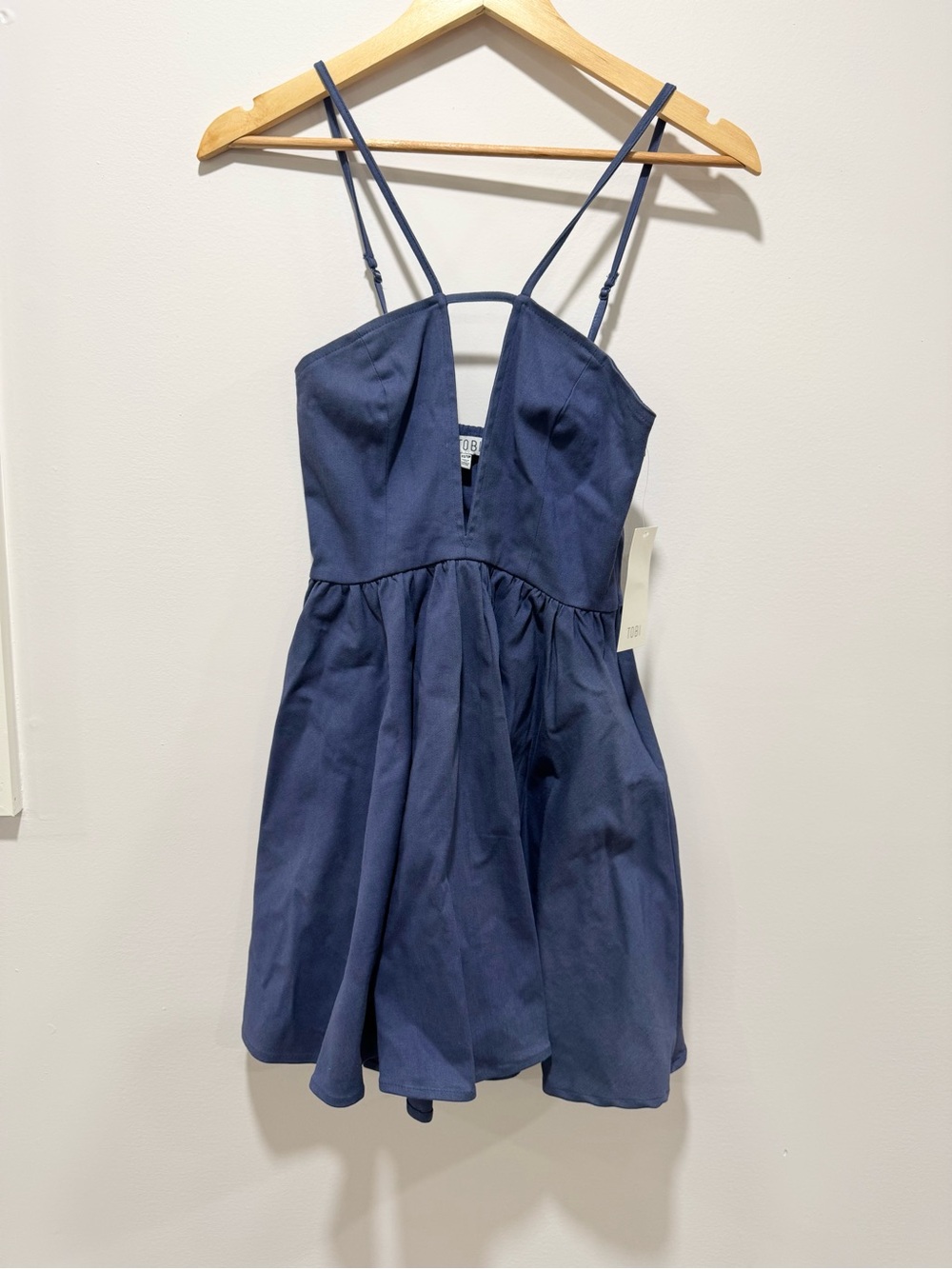 Tobi NWT Navy Deep V Skater Dress Spaghetti Strap Fit & Flare Mini Size XS